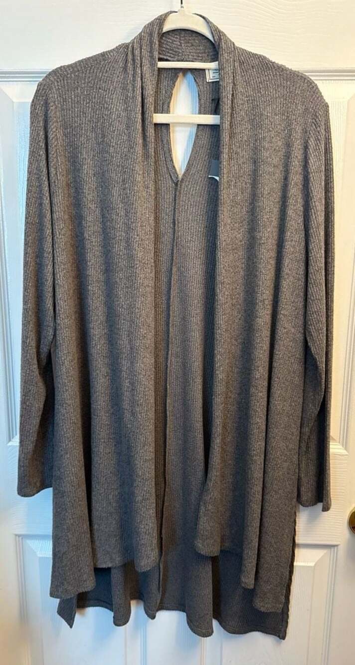 Sinuous Grey Ribbed Open Front Cardigan with Keyhole Back Size Medium